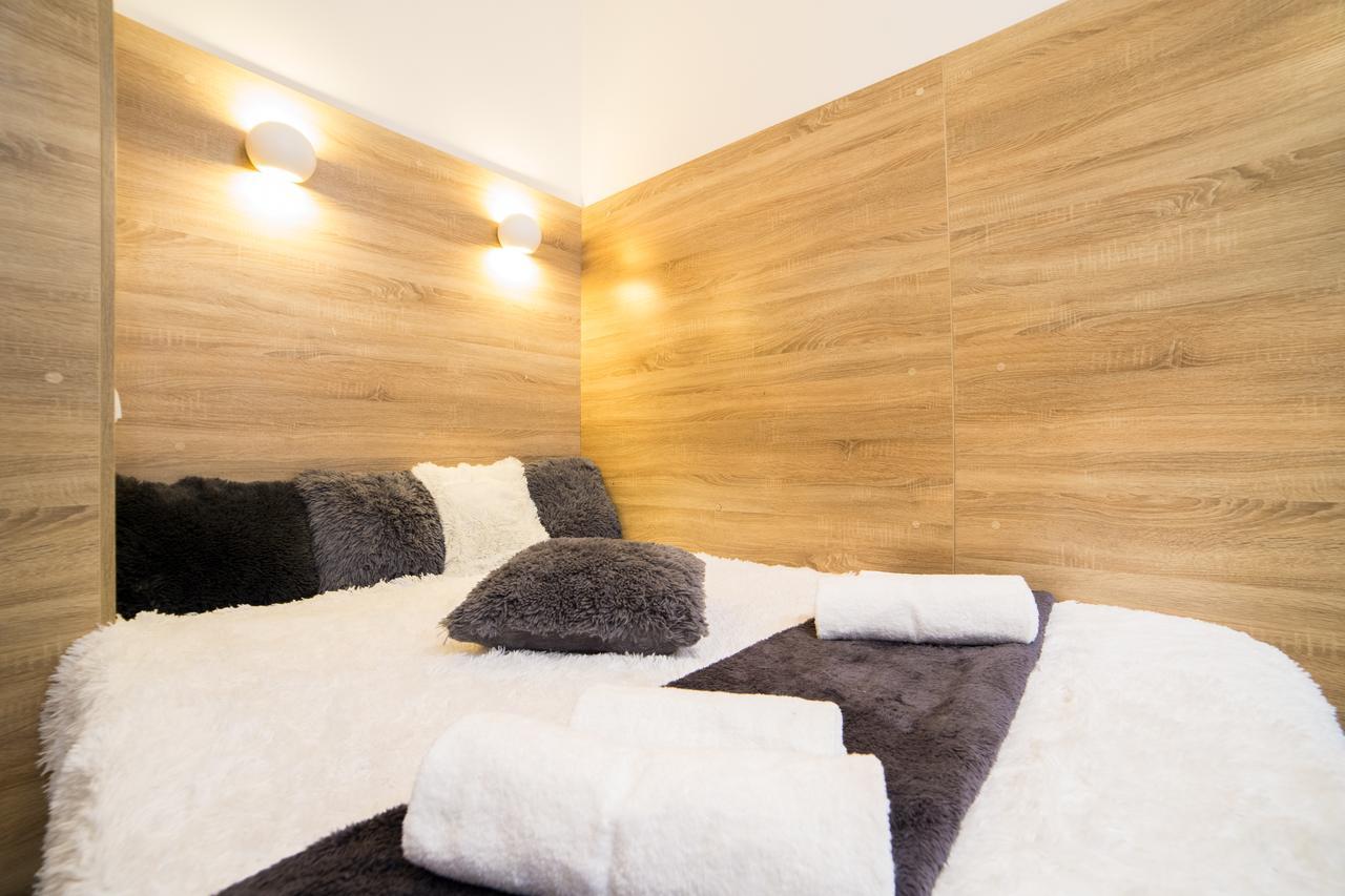 Smart Apartment On Filatova Lwów Zewnętrze zdjęcie
